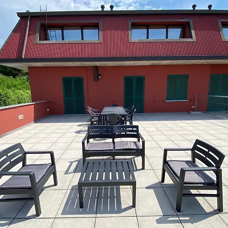 New Cornizzolo View - Terrace, Air Conditioning & Parking Longone al Segrino