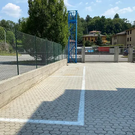New Cornizzolo View - Terrace, Air Conditioning & Parking